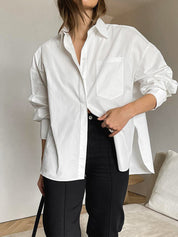 Harriet Ashton | Oversize Skjorte med Klassisk Krave – Minimalistisk Stil