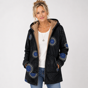 Bettina Storgaard | Hooded jakke med etnisk print og plysfor