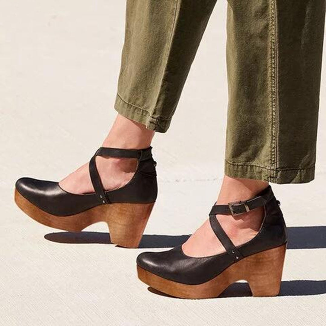 Livia Santorini | Platform hæle med elegant spænderem