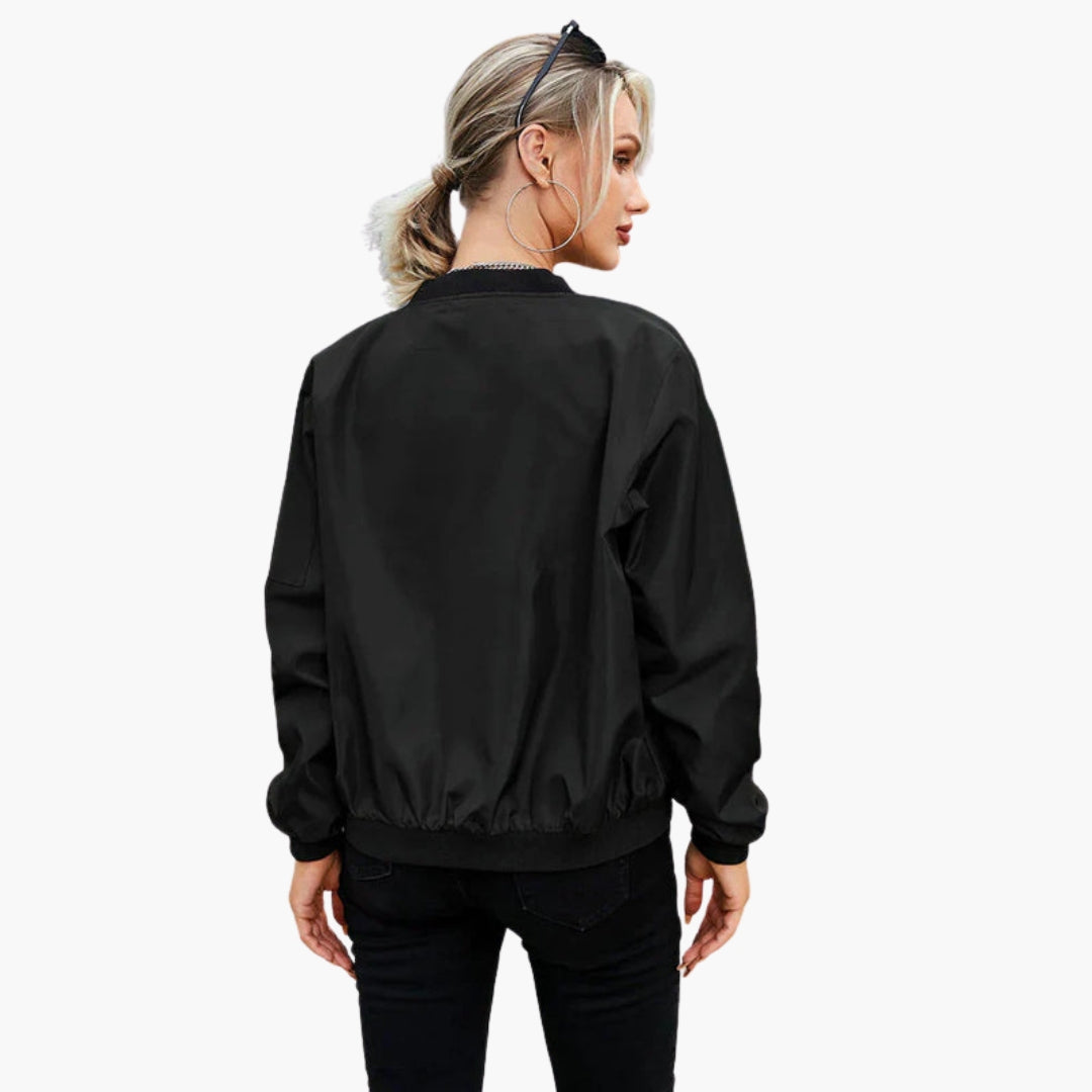 Sienna Moreau | Kort bomberjakke til kvinder med moderne lynlåsdesign