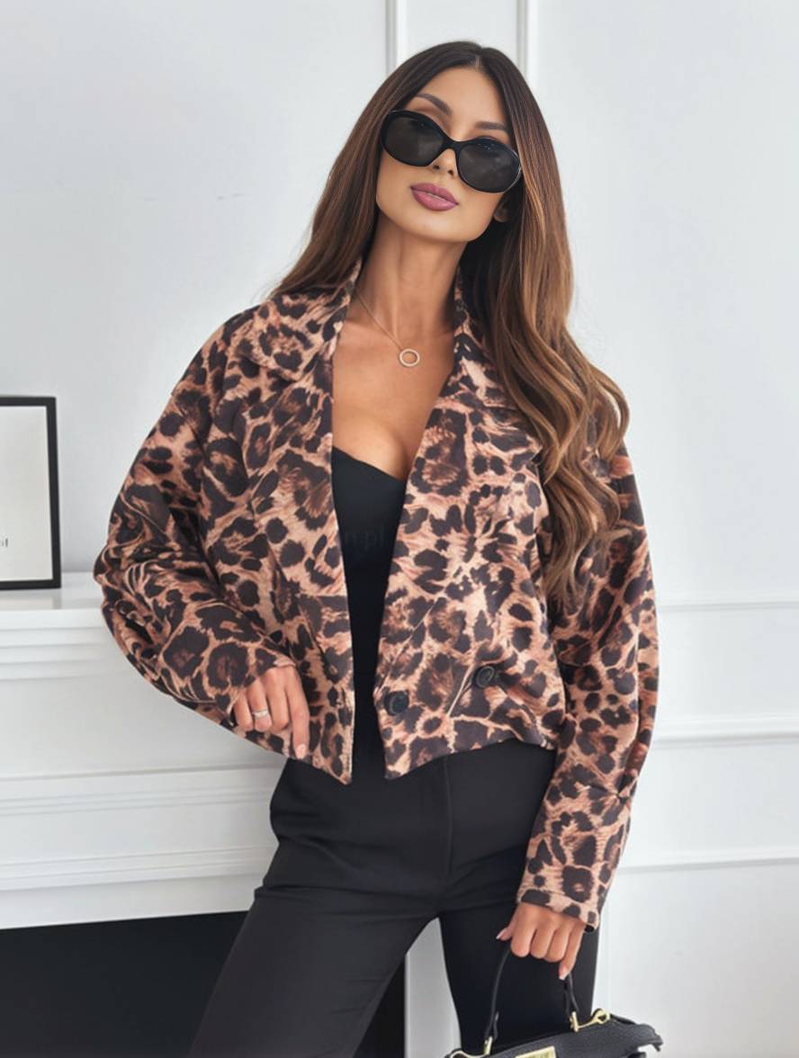 Céleste Fontaine | Kort jakke med leopardmønster og knaplukning til kvinder