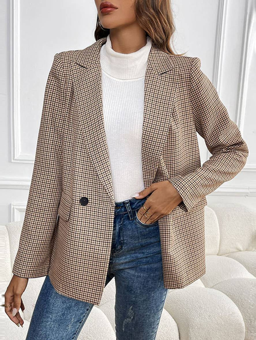Lavinia Cortez | Ternet Oversized Blazer med Knaplukning