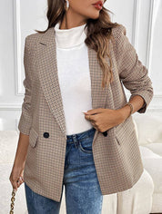 Lavinia Cortez | Ternet Oversized Blazer med Knaplukning