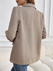 Lavinia Cortez | Ternet Oversized Blazer med Knaplukning