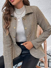 Caterina Villelmo | Kort Blazer med Chevron-mønster og Peplum-snit