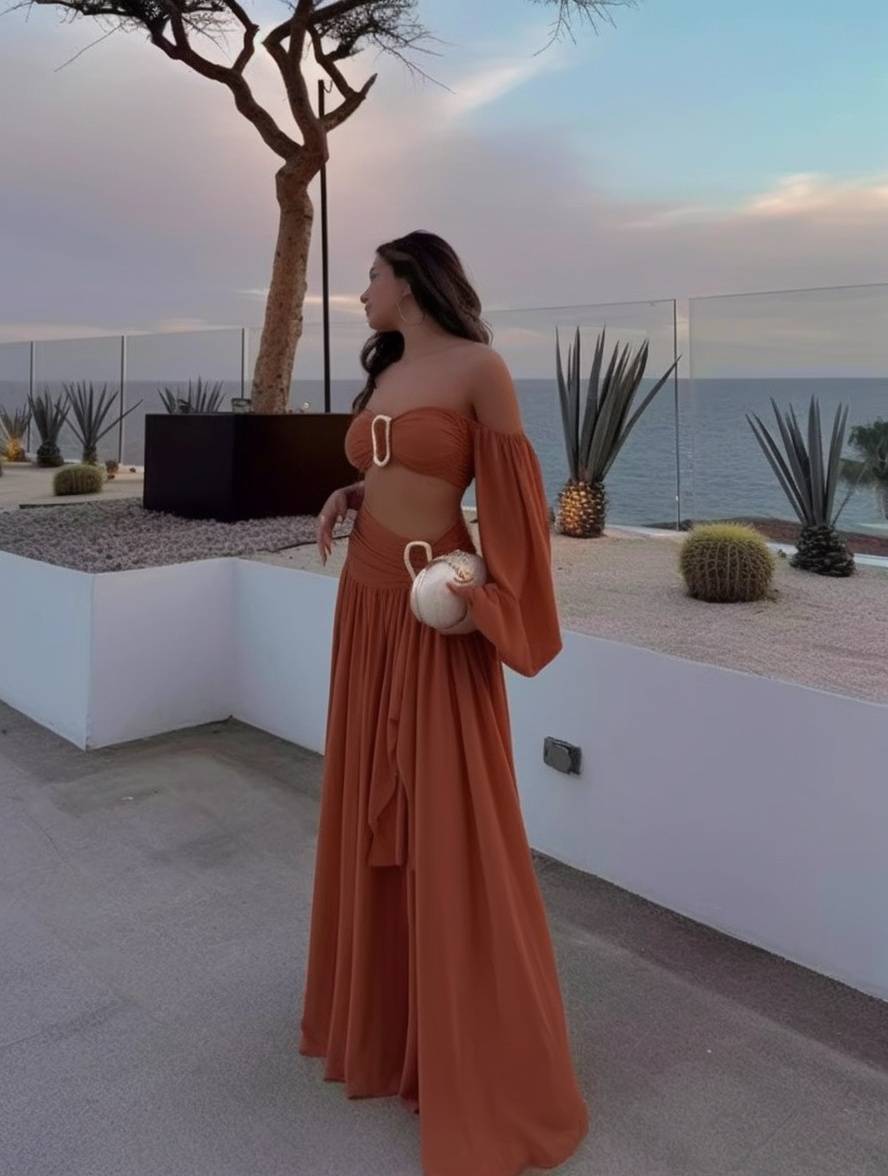 Livia Santorini | To-delt sommer sæt med off-shoulder top og maxi nederdel