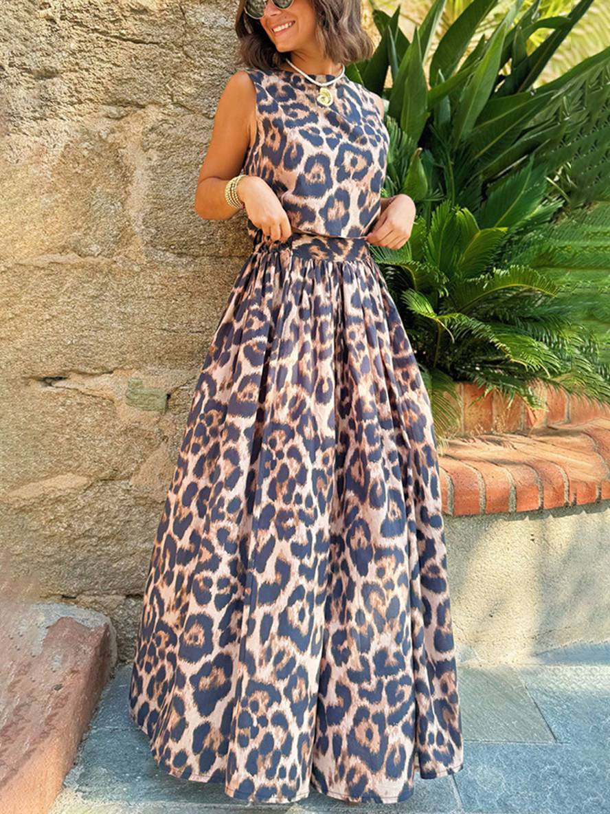 Valeria Moreau | Leopardprint sommersæt med elegant maxinederdel