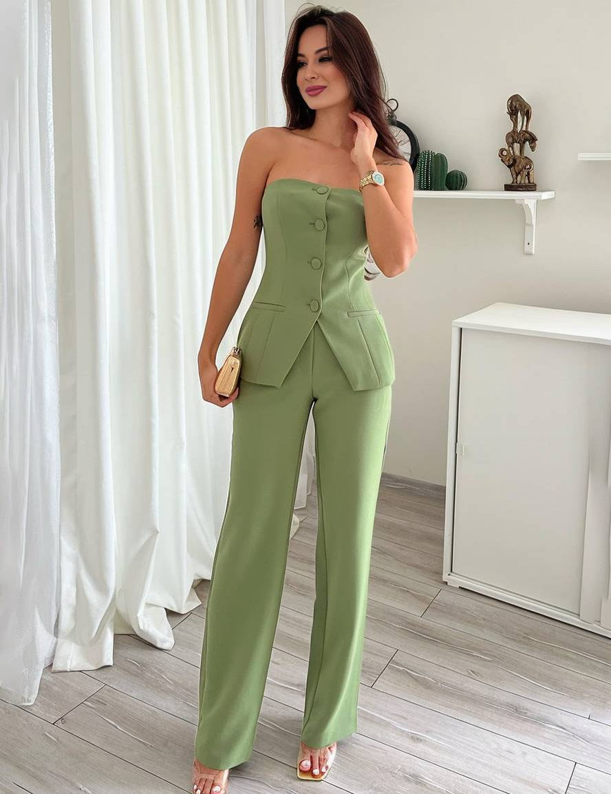 COwosuit01250021-3.jpg
