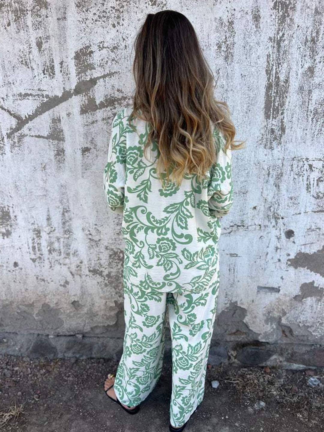 Leonora Benedetti | Botanisk linen-sæt med blouse og vide bukser
