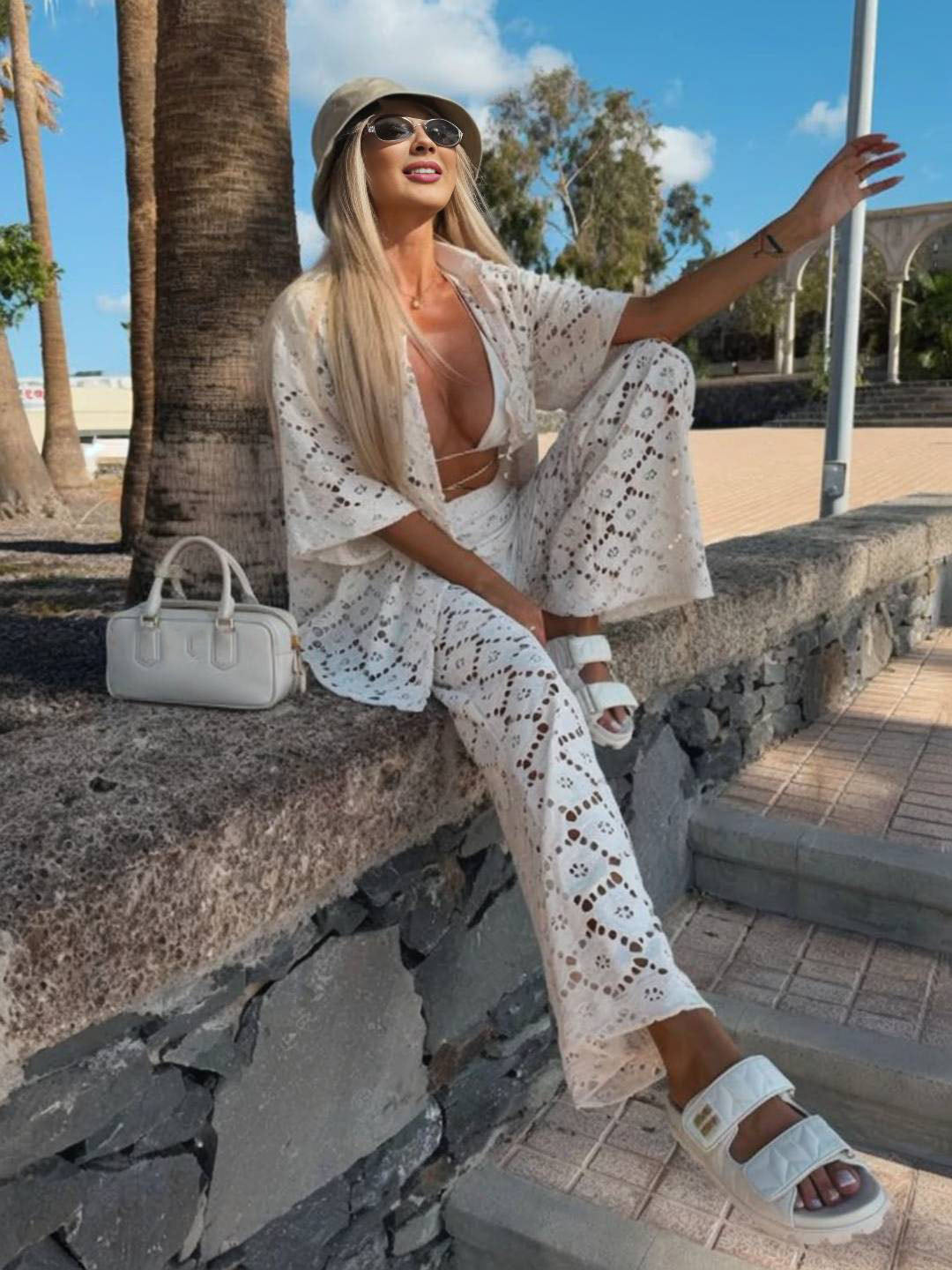 Sienna Moreau | Hæklet strand sæt med kimono og flared bukser