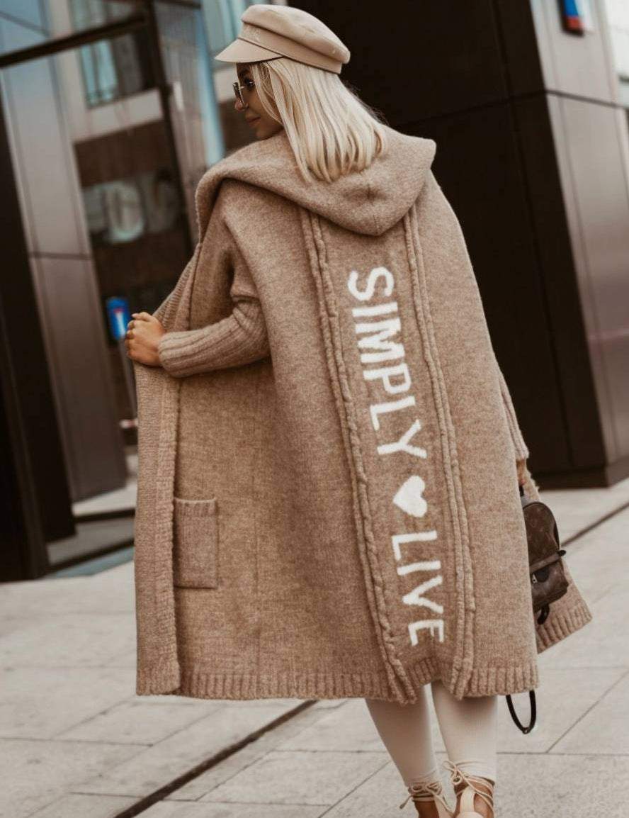 Margherita Skov | Oversized Hættecardigun med Print til Kvinder