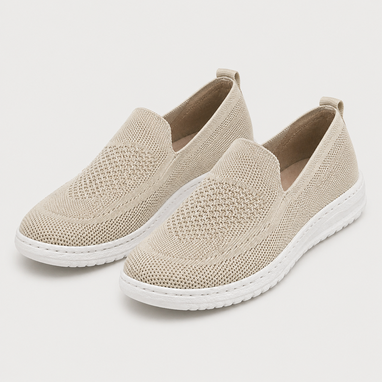 Amelie Dubois | Slip-on sneakers med let og fleksibelt design