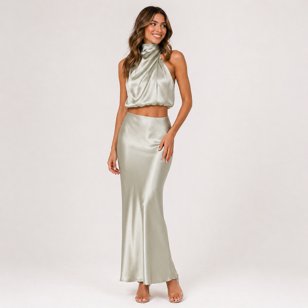 Noémie Delisle | Satinsæt med cropped top og maxi nederdel