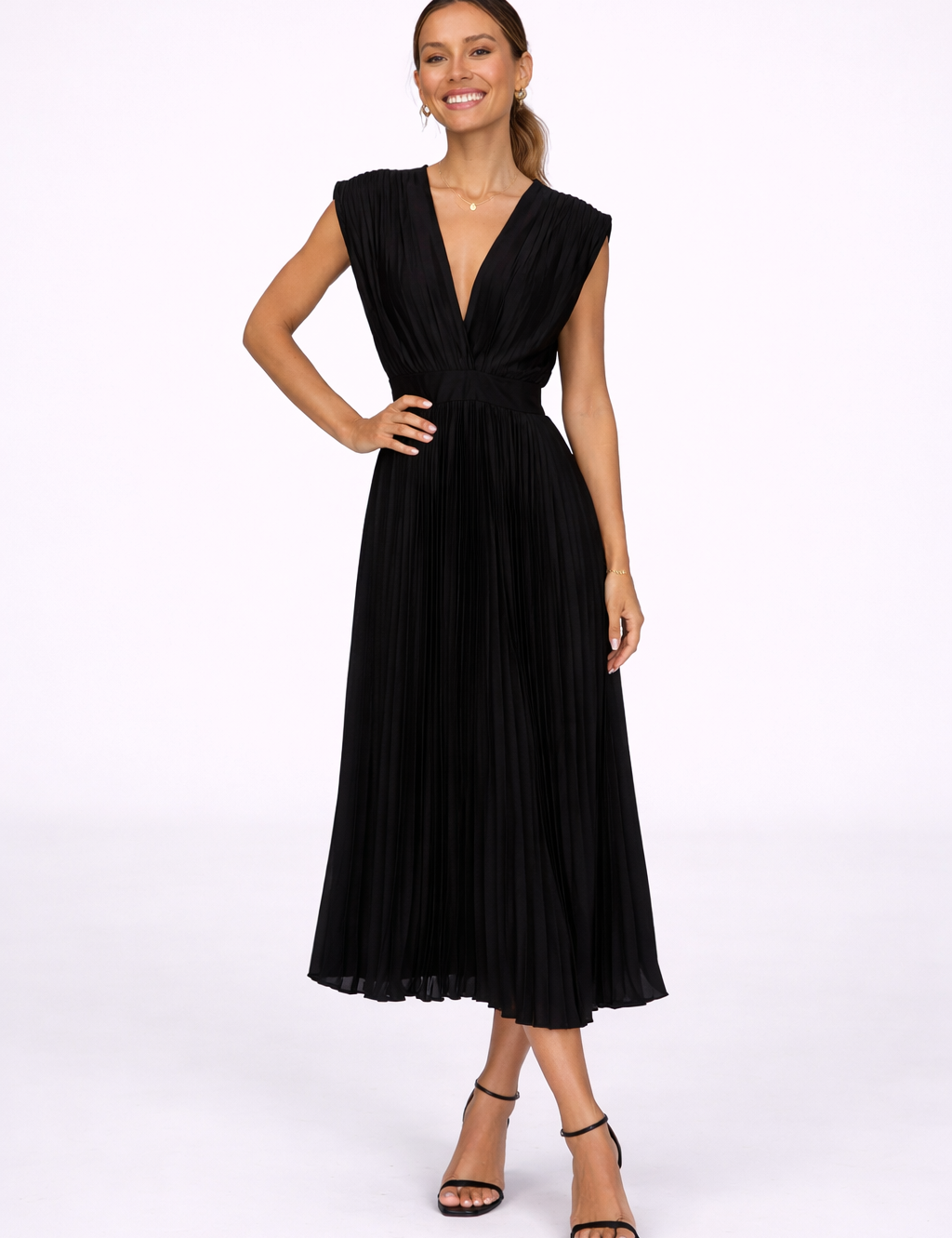 Chiceleganceinblackpleats.png