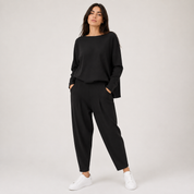 Dorte Riis | Casual Sæt med Løs Sweatshirt og Tapered Bukser