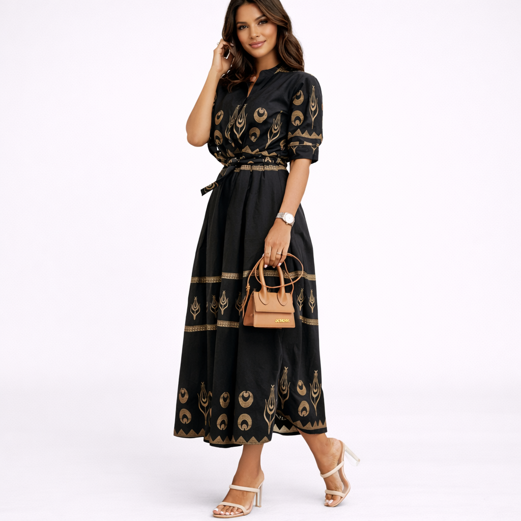 Elegantinblackandgold.png