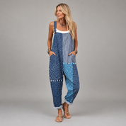 Emilie Poulsen | Boho Jumpsuit med grafisk patchwork-print til kvinder