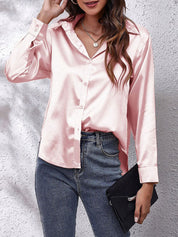 Chloé Moreau | Satin skjorte med elegant frontknude