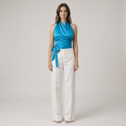 Elena Ricci | Elegant satin top til kvinder med asymmetrisk halterneck