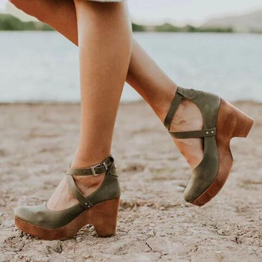 Livia Santorini | Platform hæle med elegant spænderem