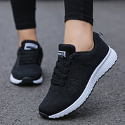Margot Ashcroft | Lette Sneakers i Hvid til Kvinder