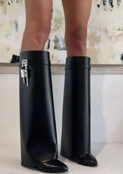Valentina Ricci | Sculpted pant boots med futuristisk finish