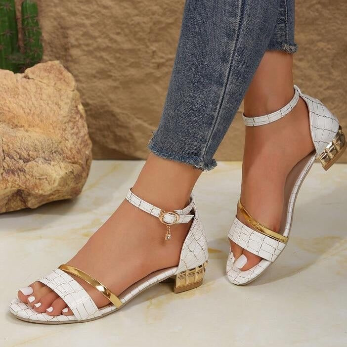 Isabelle Laurent | Erotiske sandaler til kvinder med transparente remme og metallic detaljer