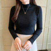 Ida Poulsen | Ribstrikket Bluse med Halv Rullekrave