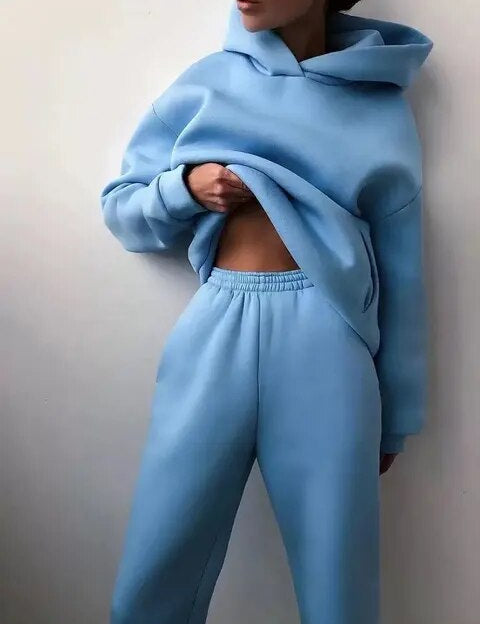 Lotte Vestergaard | Hoodie og joggingbuksesæt i grøn