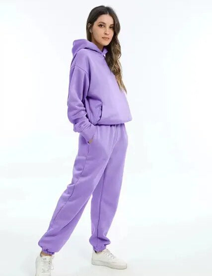 Lotte Vestergaard | Hoodie og joggingbuksesæt i grøn