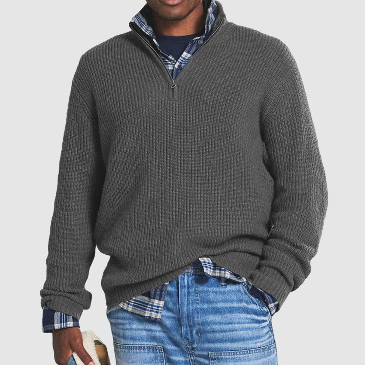 Jonas Werner | Ribstrikket Sweater med Kvart Lynlås og Høj Krave