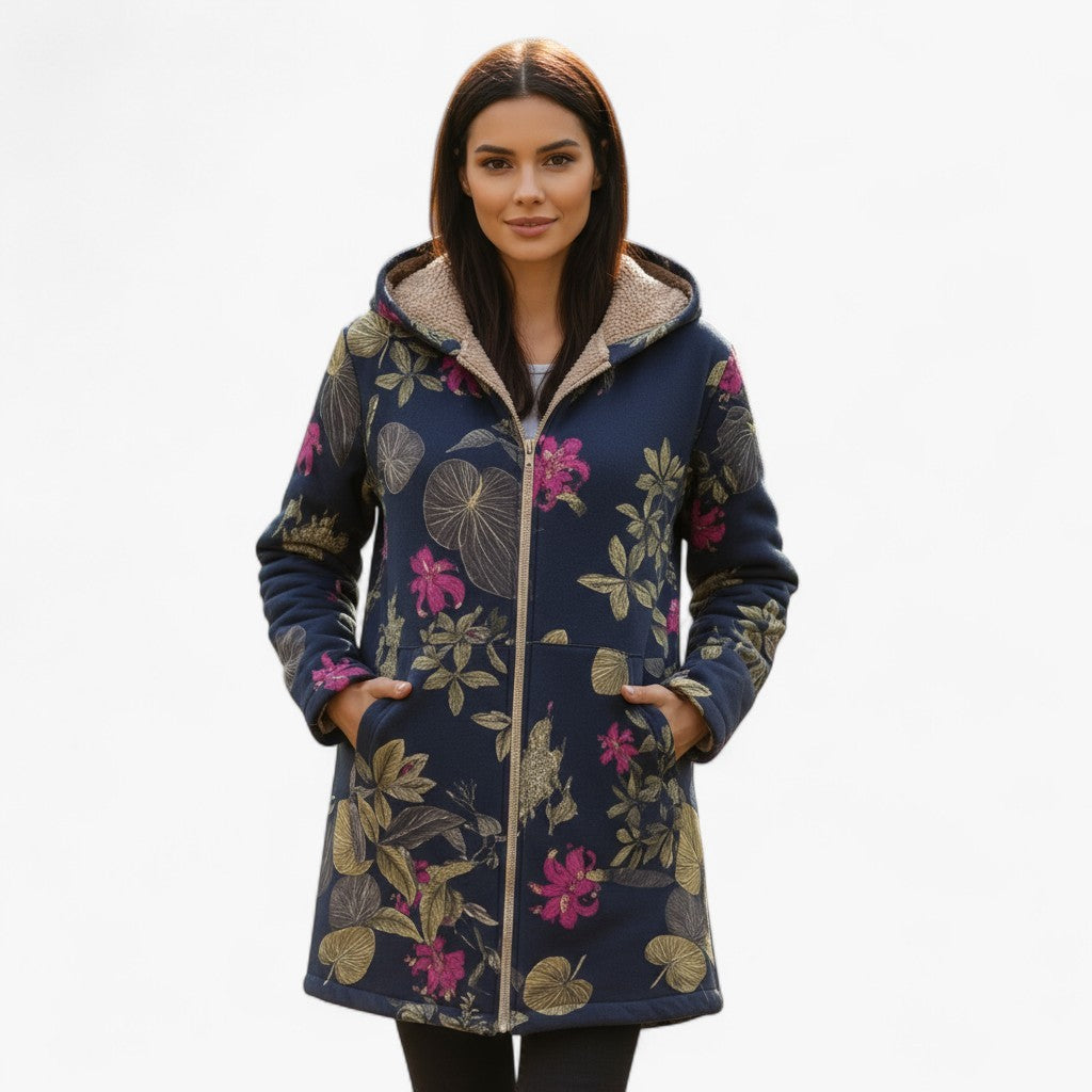 Ida Kristensen | Varm Parkajakke med Blomsterprint og Fleecefor