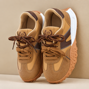 Maja Petersen | Sneakers med Platformsål og Kontrastfarver