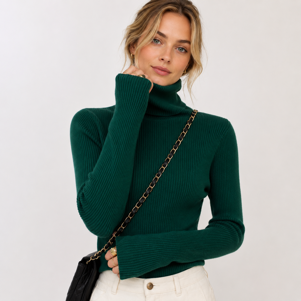 MetteAagaardRibstrikketrullekrave-sweatertilkvinder-model.png