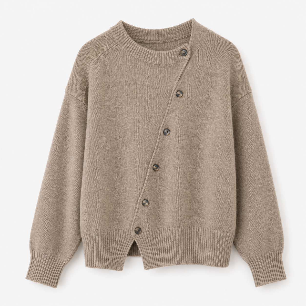 NannaKristensenOversizedcardiganmeddiagonaleknapper-item.png