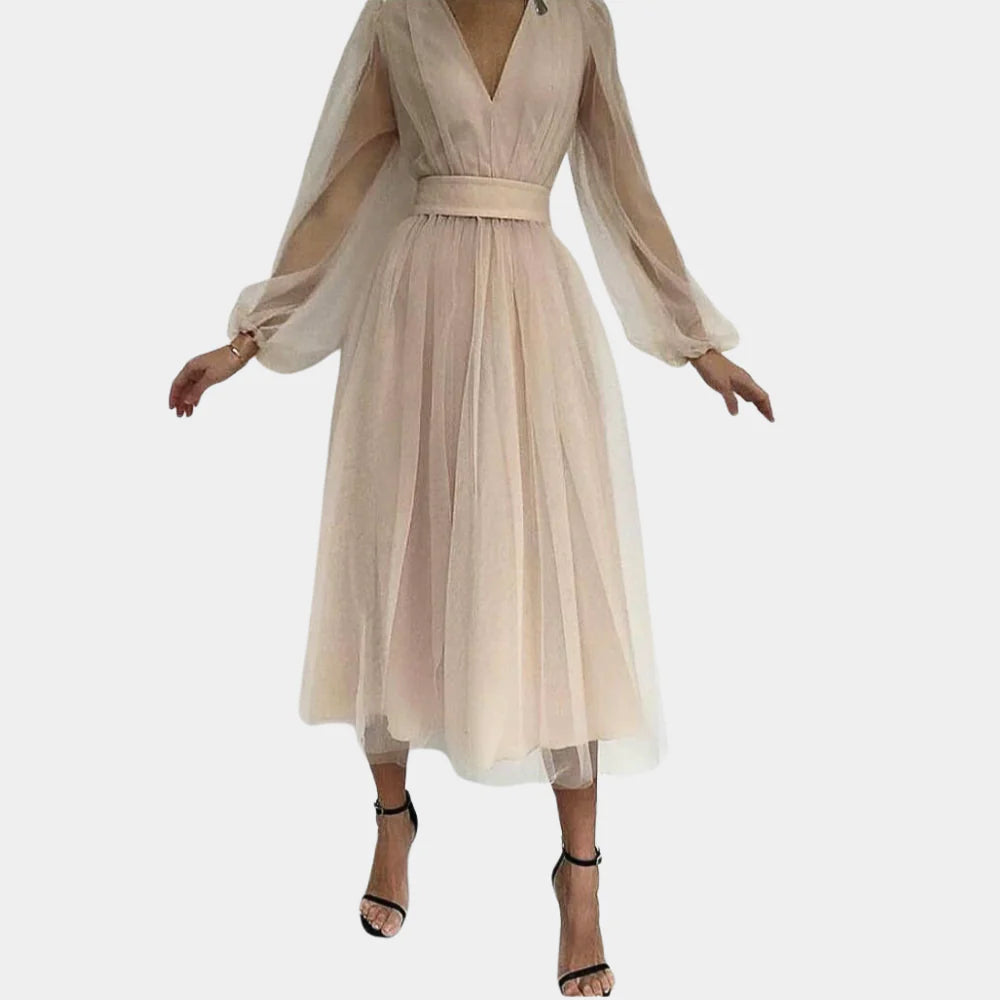 Élise Laurent | Midi elegant kjole med blondedetaljer