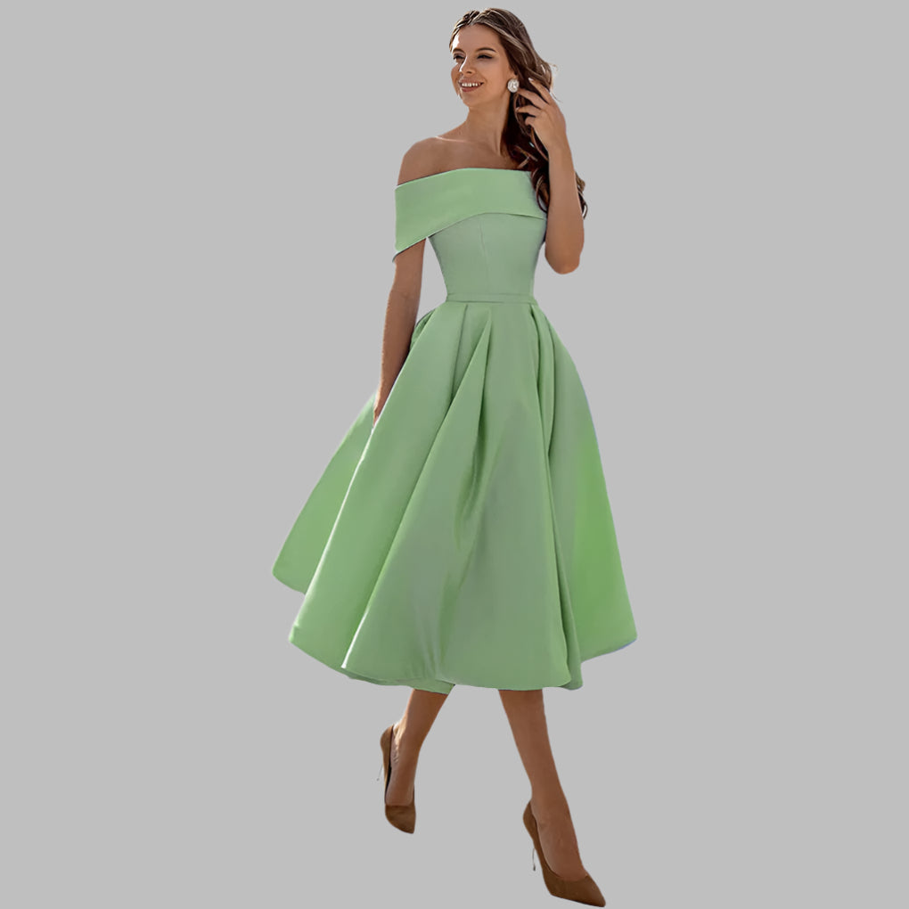 Isabella Conti | Luksus off-shoulder midi gallakjole i satin
