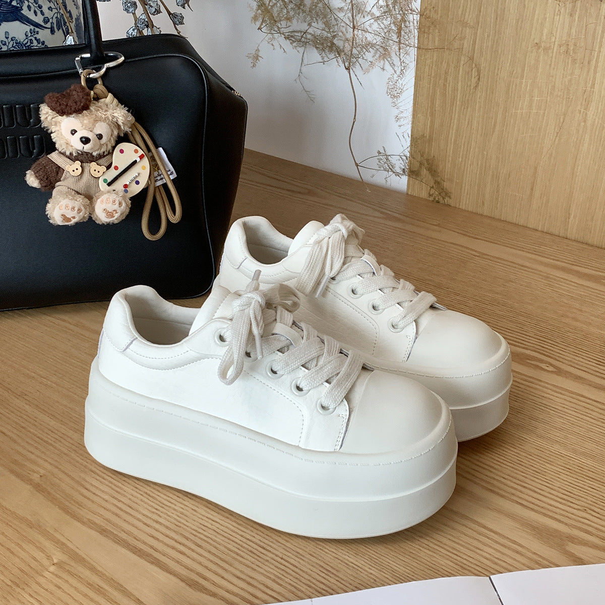 Celina Vortega | Hvide platform sneakers til kvinder