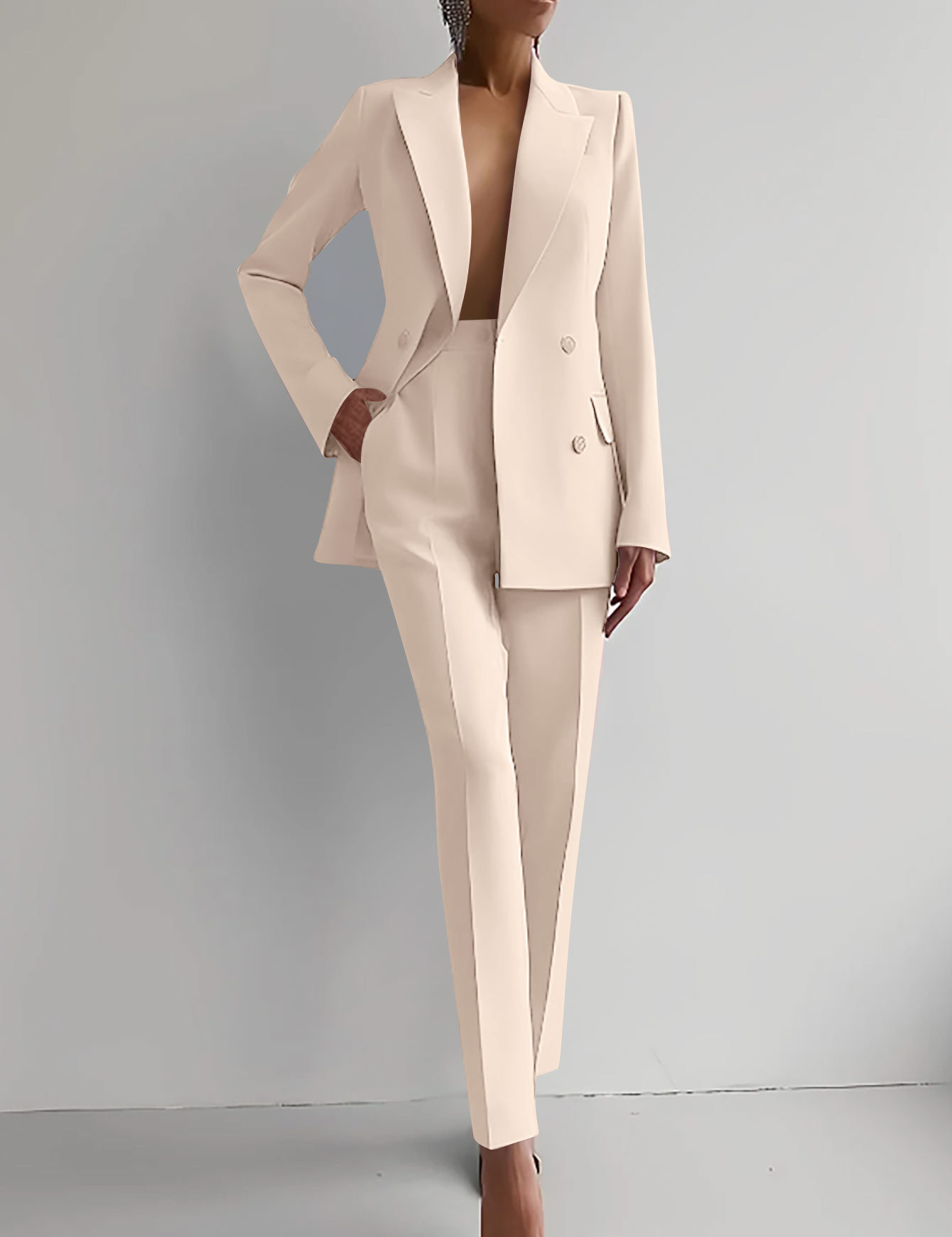 Rosalie Ashenberg | Elegante Outfit-Sæt i Rødt med Dobbeltknappet Blazer