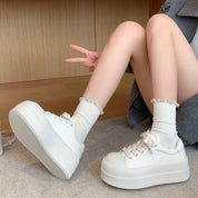 Celina Vortega | Hvide platform sneakers til kvinder