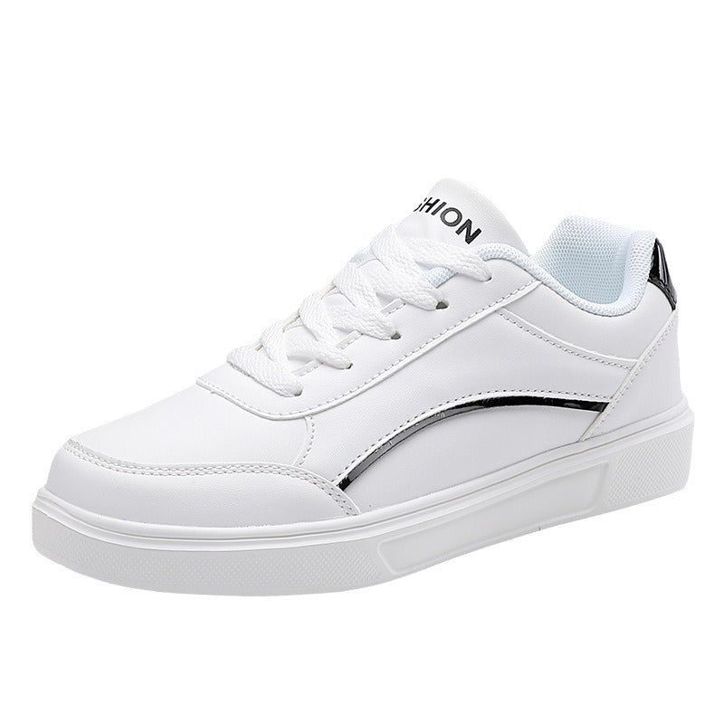 Lola Ferrante | Hvide fashion sneakers med gulddetaljer til kvinder