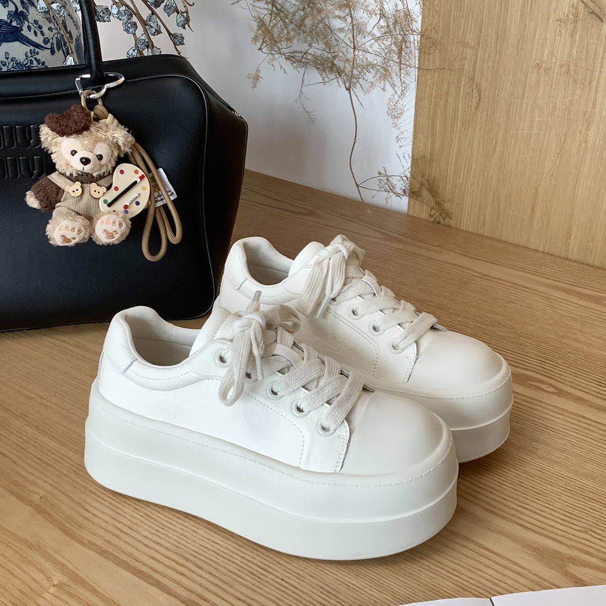 Celina Vortega | Hvide platform sneakers til kvinder