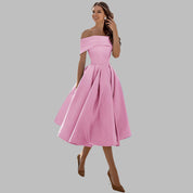 Isabella Conti | Luksus off-shoulder midi gallakjole i satin