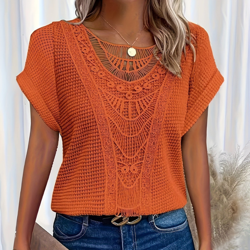 Camille Laurent | Blondebluse med elegant boheme-look