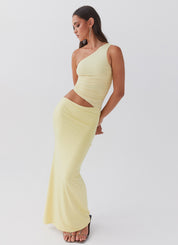 Valentina Ricci | Maxi one-shoulder kjole med cut-out detalje