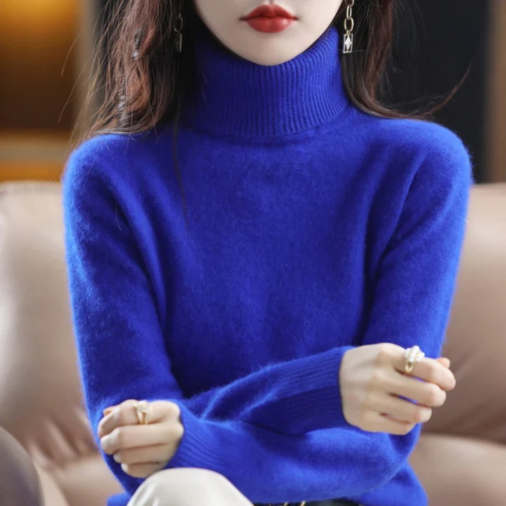 Luciana Bergstrom | Rullekrave Sweater i Rødt til Kvinder