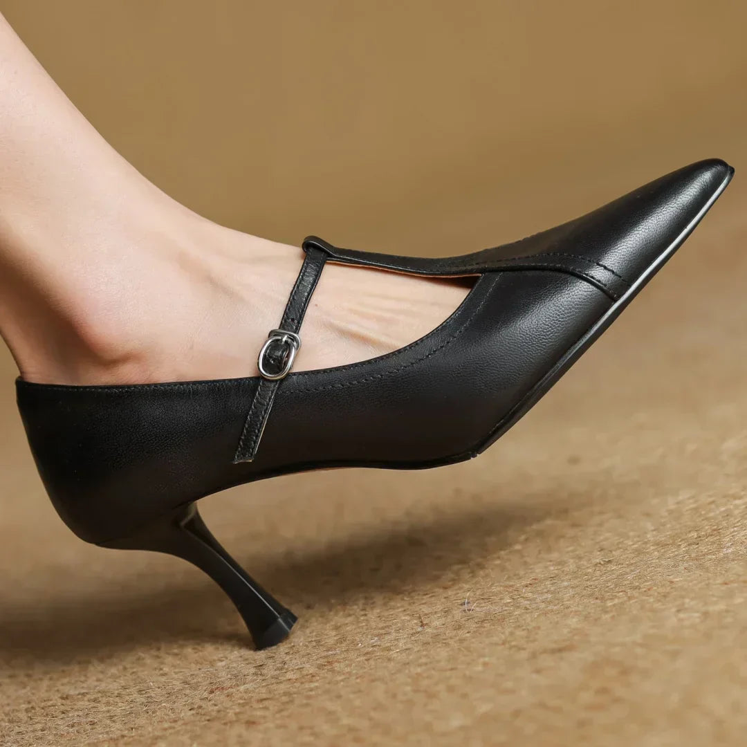 Camille Laurent | Erotiske pumps til kvinder med klassisk T-rem og spids tå