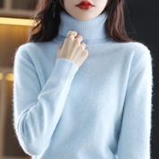 Luciana Bergstrom | Rullekrave Sweater i Rødt til Kvinder