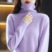Luciana Bergstrom | Rullekrave Sweater i Rødt til Kvinder