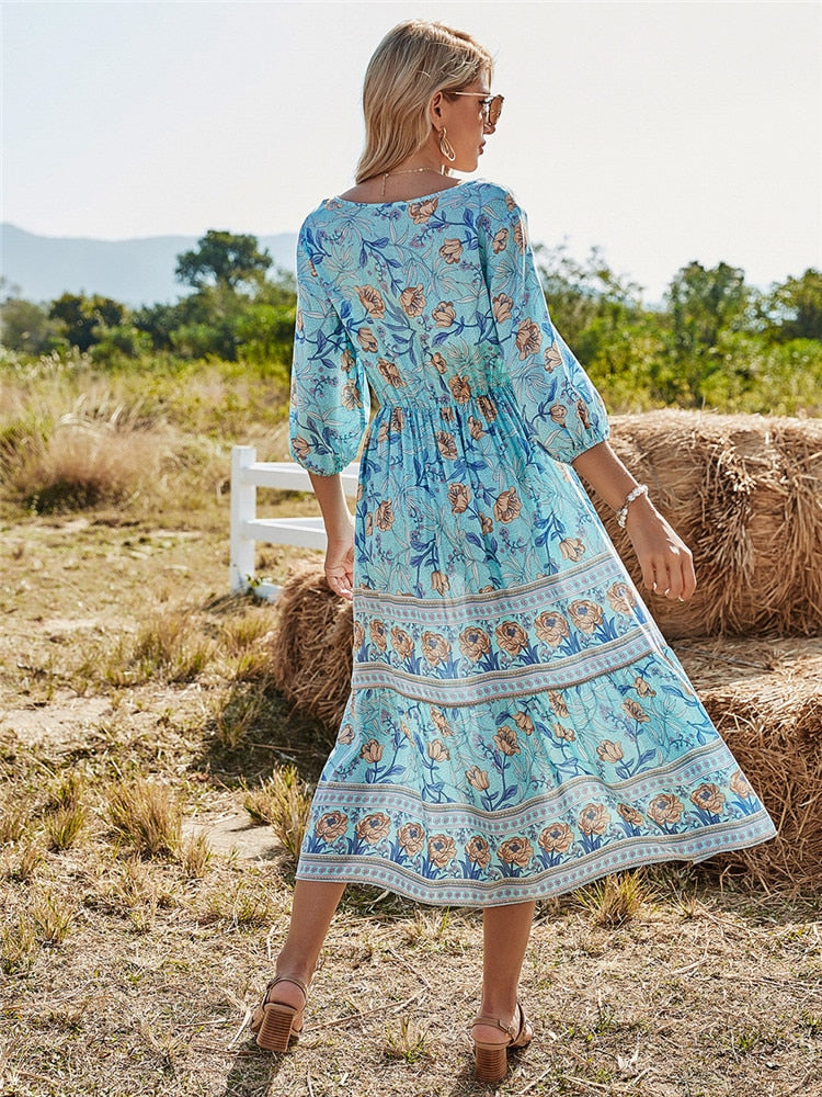 Antonia Rosewood | Midi-Bohemekjole med Blomsterprint og 3/4-Ærmer